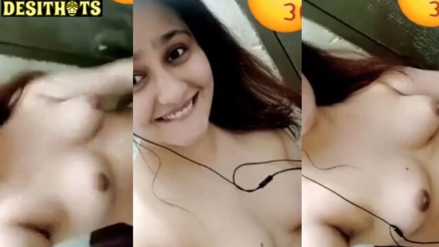 GF Video Call Pe Big Boobs Dikha Rahi Hai
